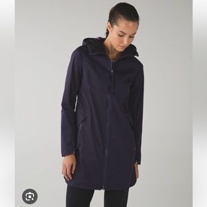 Lululemon Definitely Raining Raincoat in Black Grape